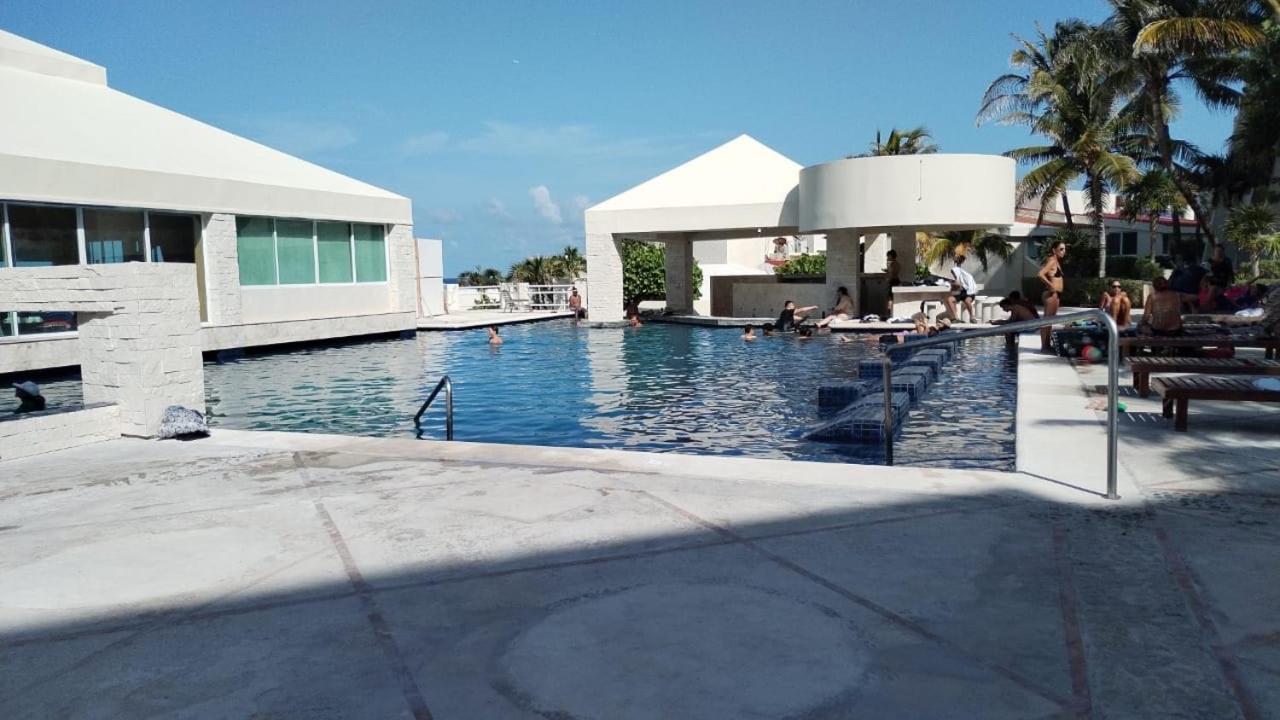 Beachaccess Hotelzone 3705 坎昆 外观 照片